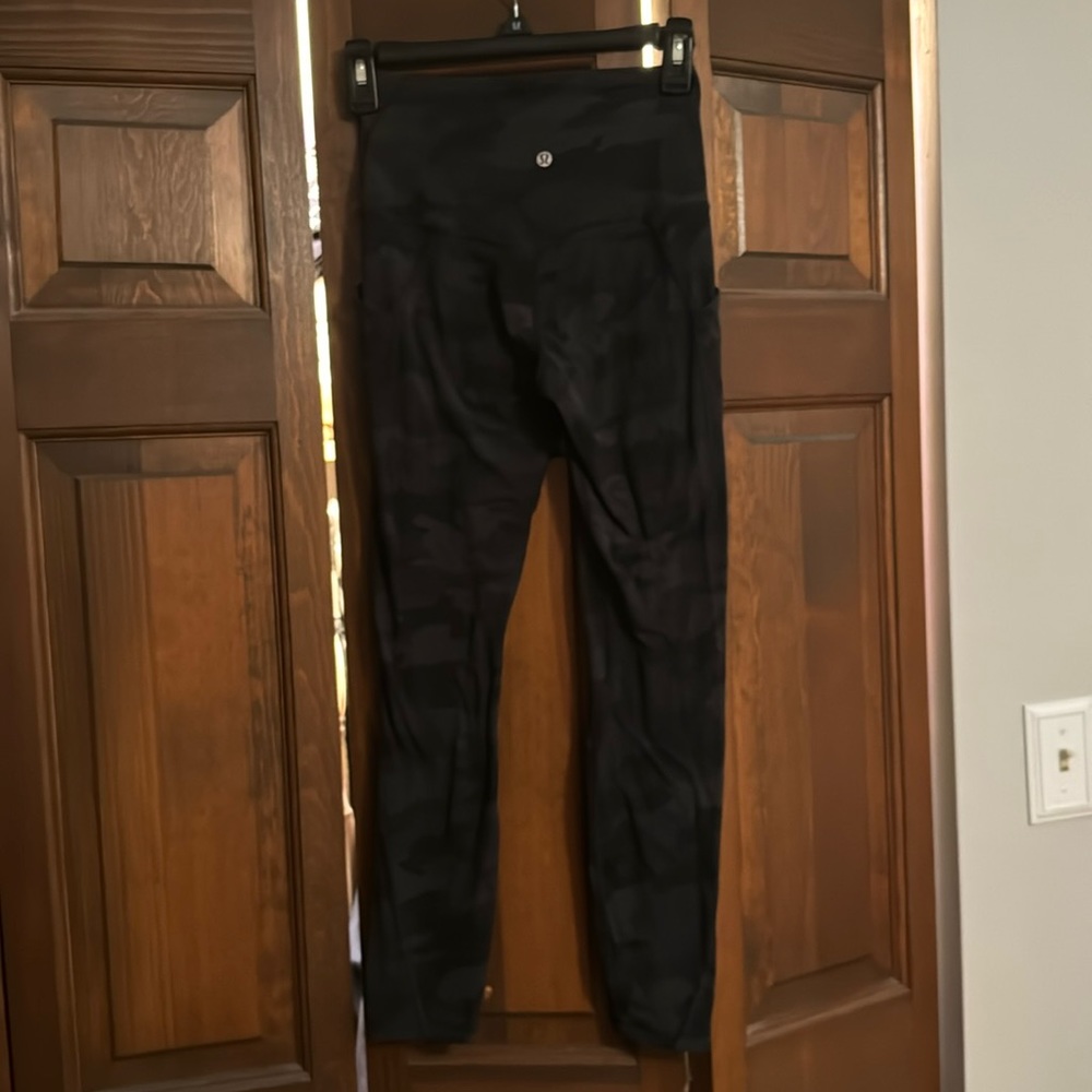 lululemon black camo align leggings with pockets size 4